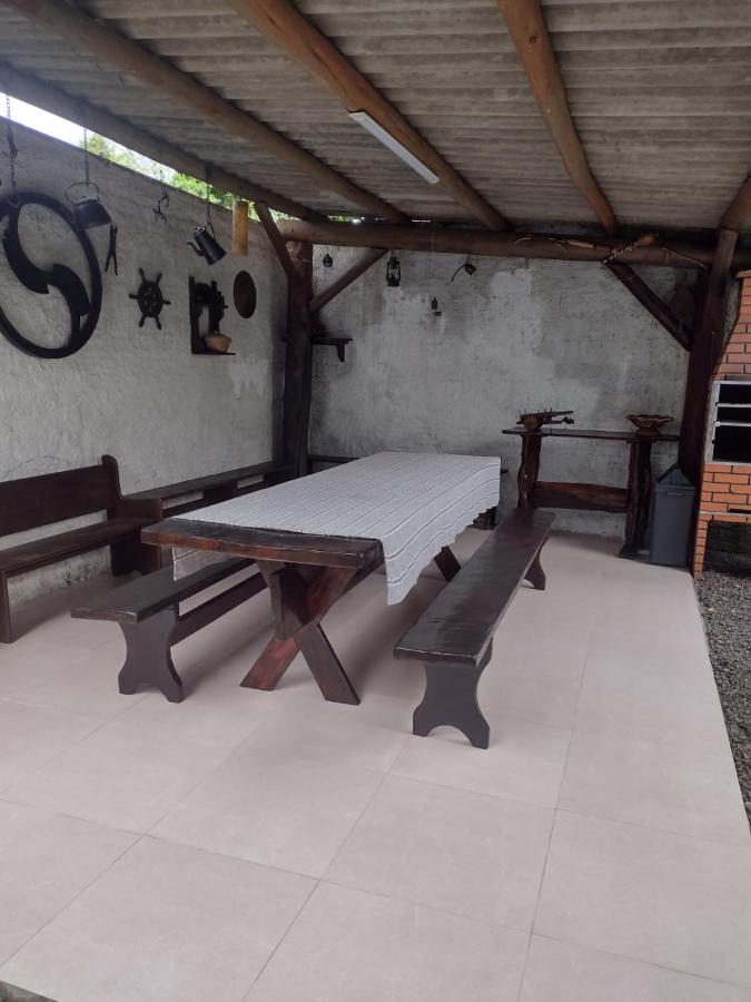 Вилла Casa Em Penha Пенья Экстерьер фото