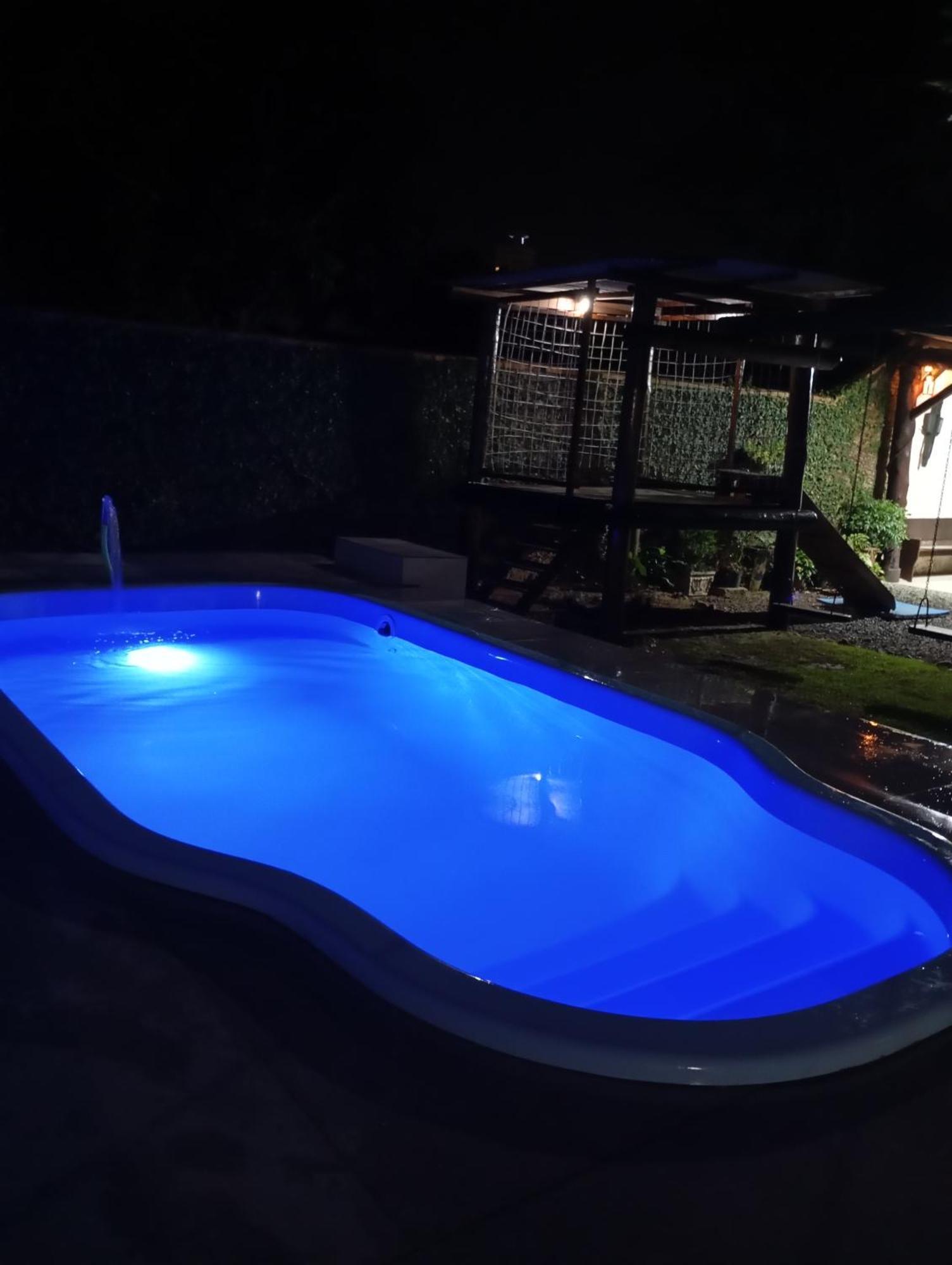 Вилла Casa Em Penha Пенья Экстерьер фото